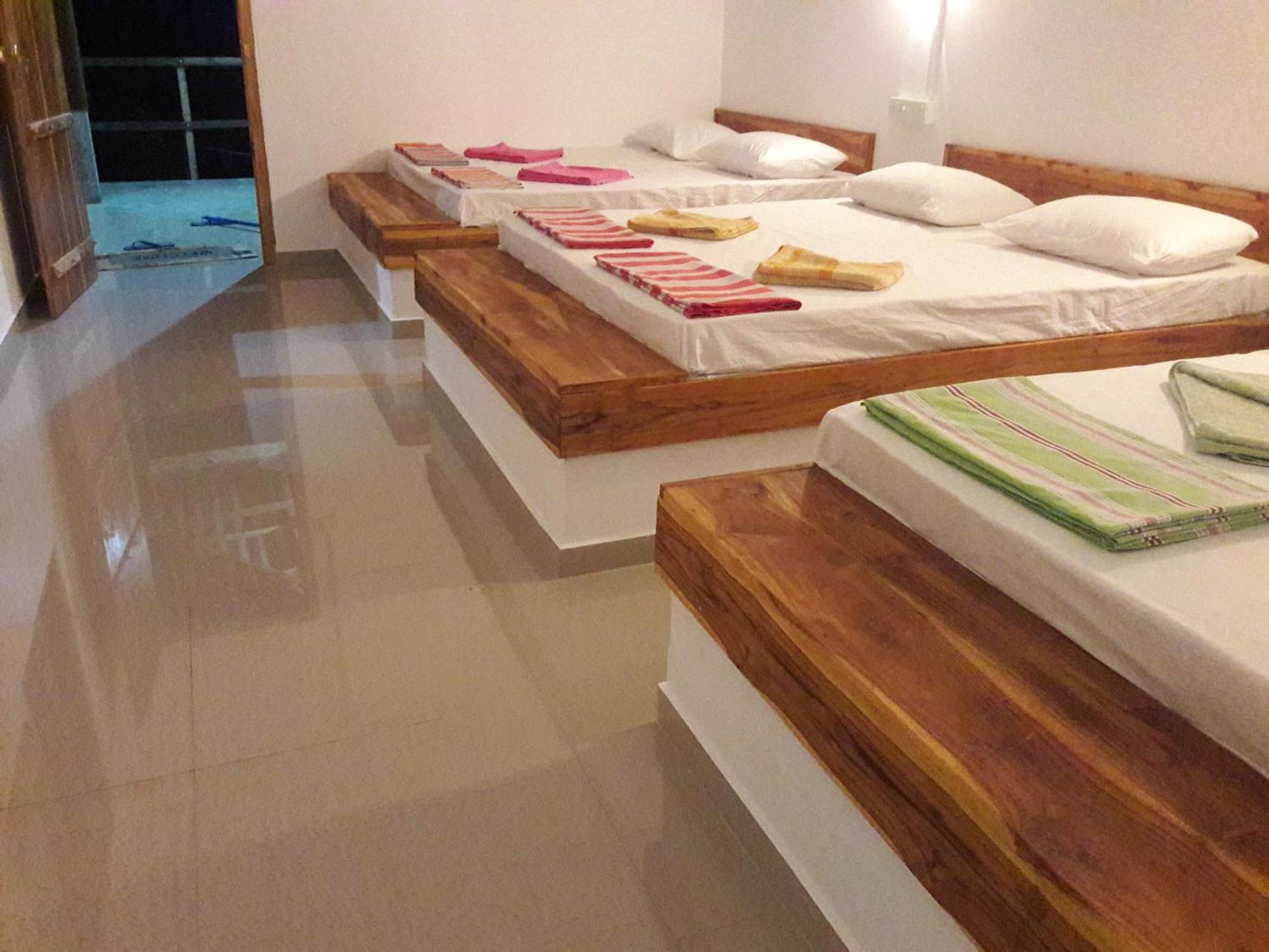 Share Safari House Udawalawe Bed & Breakfast Ngoại thất bức ảnh