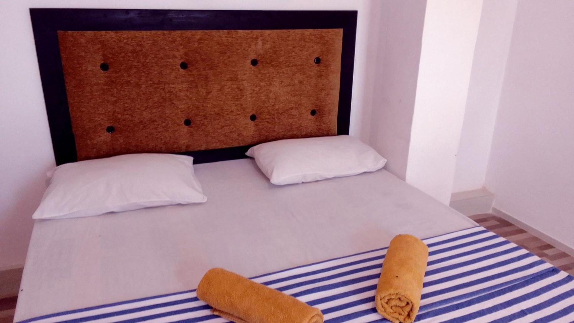 Share Safari House Udawalawe Bed & Breakfast Ngoại thất bức ảnh